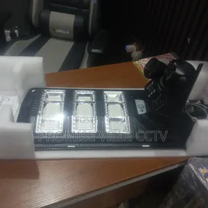 Skyvision Solar Light + Camera