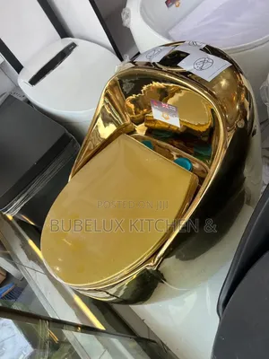 Brand New Luxury Mirror Gold Egg Toilet - One Piece +Soft Close Seat