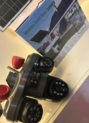 4G 3 Lens Solar PTZ Solar Camera V380pro