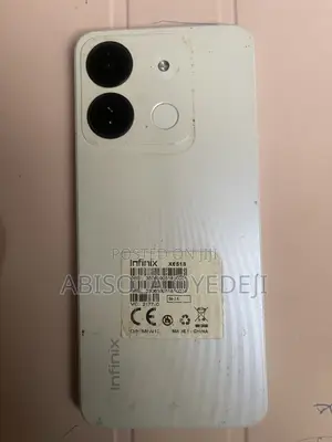 Infinix Smart 7 HD 64 GB White