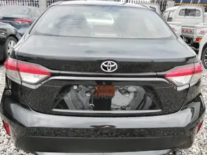 Toyota Corolla 2022 Black