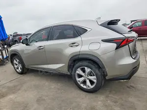 Lexus NX 200t FWD 2017 Silver