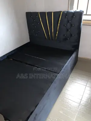 Bedframe Exquisite