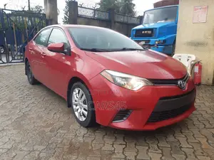 Toyota Corolla 2016 Red