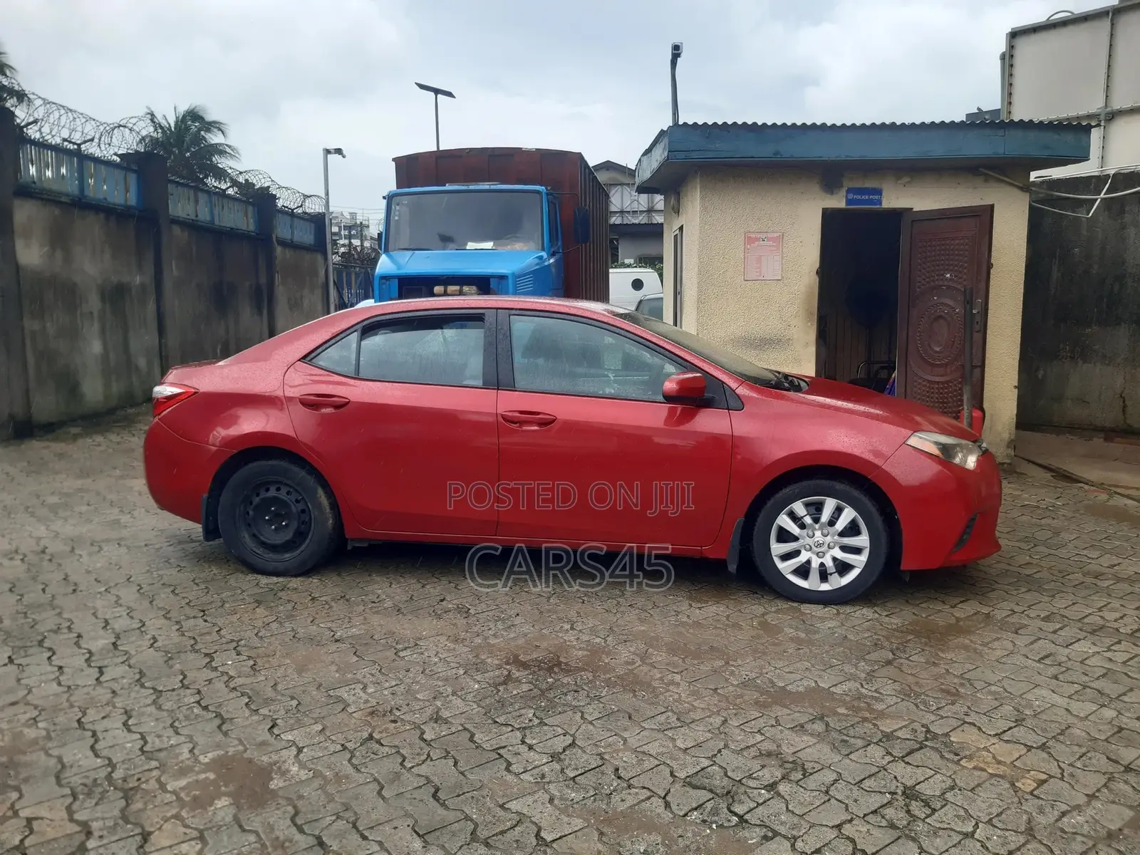 Toyota Corolla 2016 Red