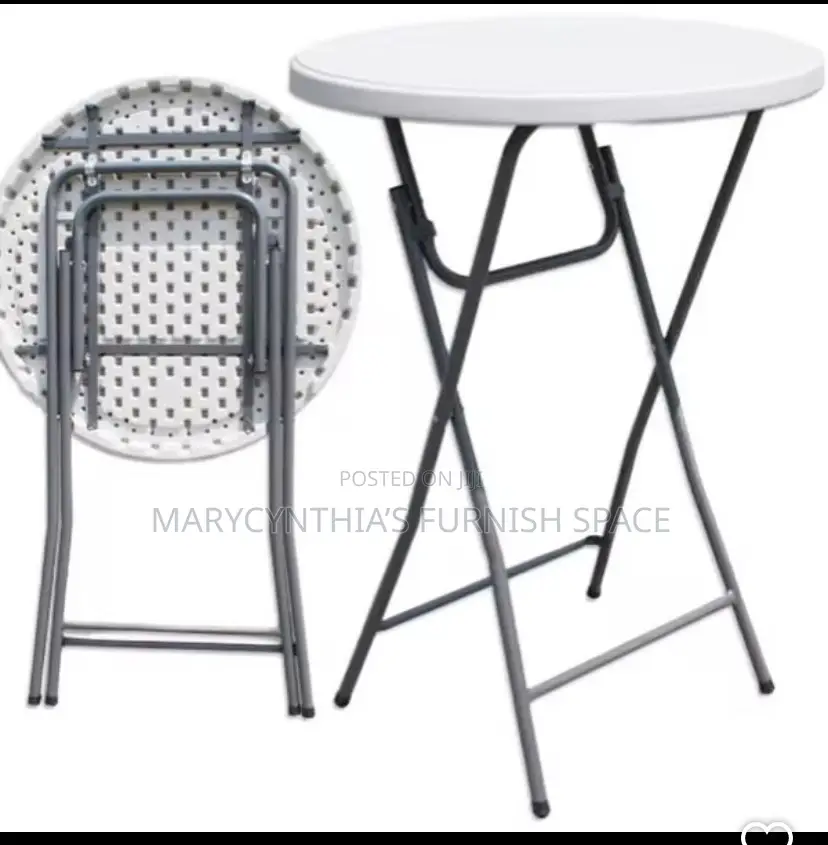 Cocktail Plastic Table