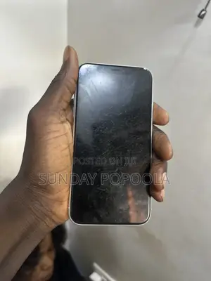 Apple iPhone XR 64 GB Silver