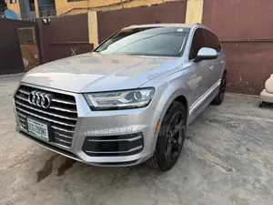 Audi Q7 2.0T Premium AWD quattro 2017 Silver