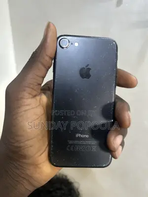Apple iPhone 7 128 GB Black