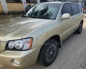 Toyota Highlander 2007 Gold
