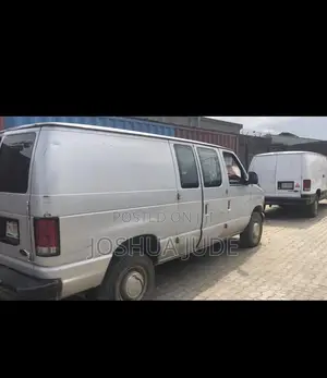 Ford E350 2006 Grey
