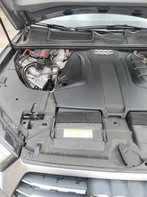 Audi Q7 2017 Silver