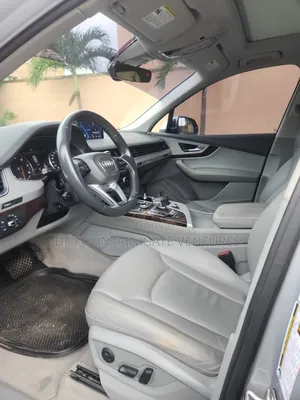 Audi Q7 2017 Silver