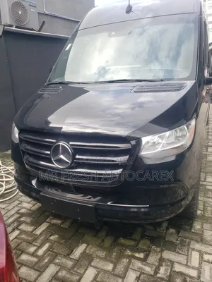 New Mercedes-Benz Sprinter 2025 Black