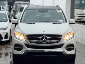 Mercedes-Benz GLE-Class GLE 350 2018 White