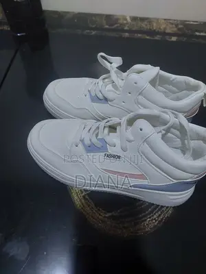 White Canvas