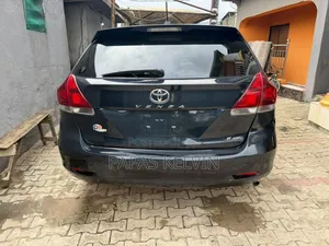 Toyota Venza LE 2013 Blue