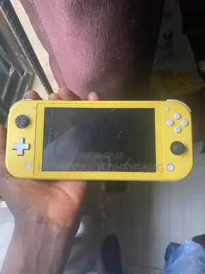Nintendo Switch Lite Yellow – Clean Working
