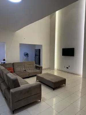 3 Bedroom Shortlet