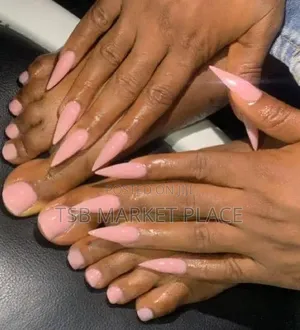 Acrylic Nails and Gel Polish