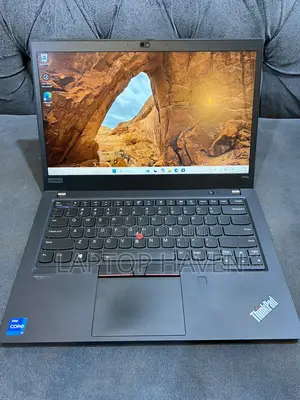 Laptop Lenovo ThinkPad P14s 16GB Intel Core i7 SSD 256GB