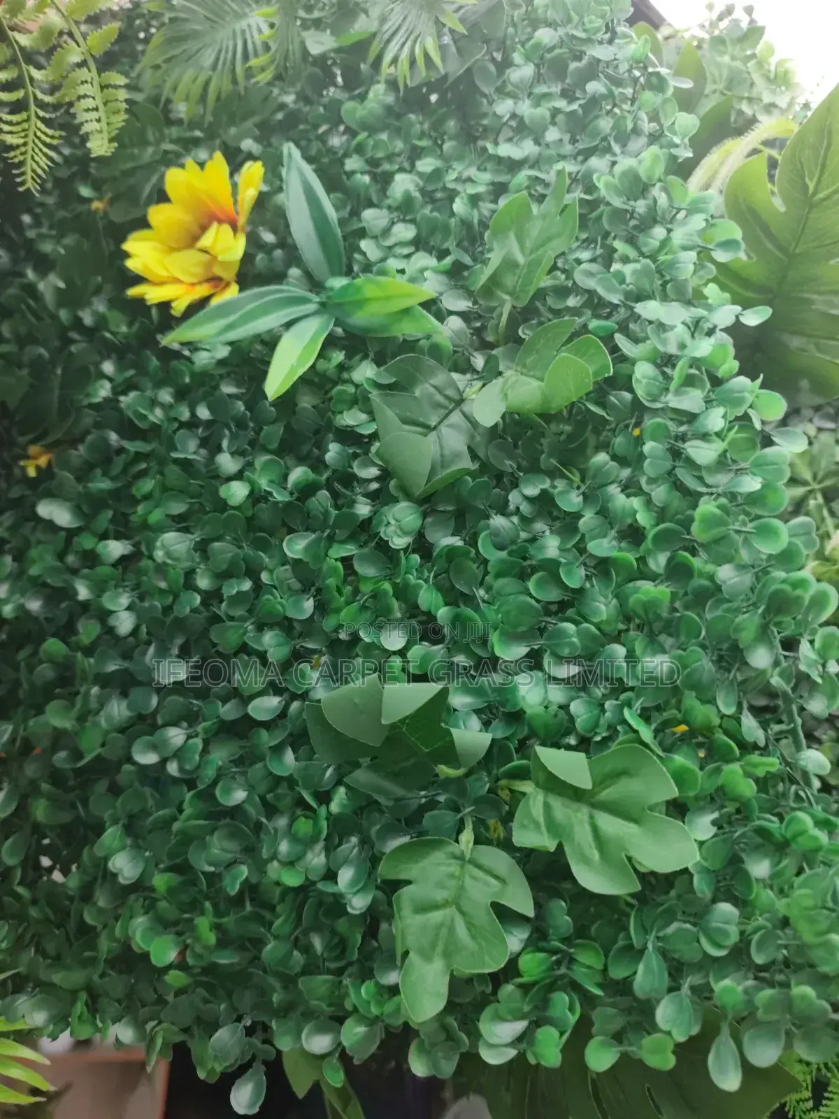Artificial Wall Flower Mat . Available in Bulk