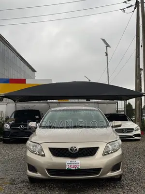 Toyota Corolla LE 4dr Sedan (1.8L 4 cyl 4A) 2009 Gold