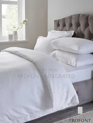 100% Pure White Cotton 6ftx6ft Bedsheet (Five Star Hotel Standard)