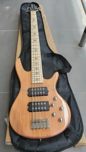 Ibanez Active Bass Guitar 5strings