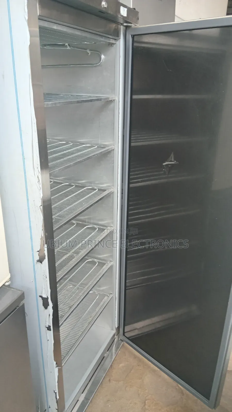 William Upright Freezer