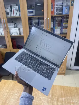 Laptop Dell Inspiron 14 5430 16GB Intel Core i5 SSD 256GB