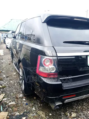 Land Rover Range Rover 2010 Black
