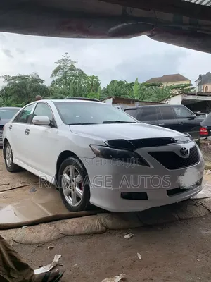 Toyota Camry 2009 White