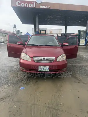 Toyota Corolla 2005 Red
