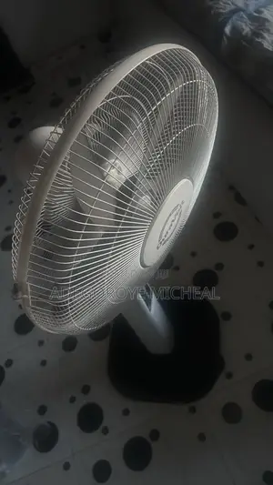 Duravolt 16 Inches -3 in 1 Rechargeable Fan +Solar Panel + 2-Bulbs