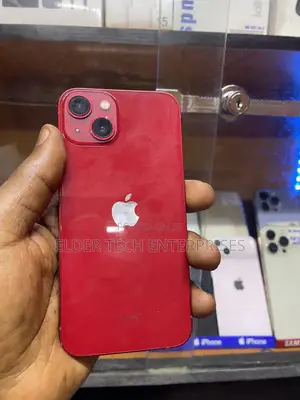 Apple iPhone 13 128 GB Red