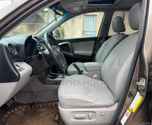 Toyota RAV4 2011 Brown