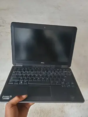 Laptop Dell Latitude E7240 8GB Intel Core i7 HDD 500GB