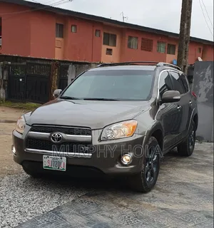 Toyota RAV4 2011 Brown