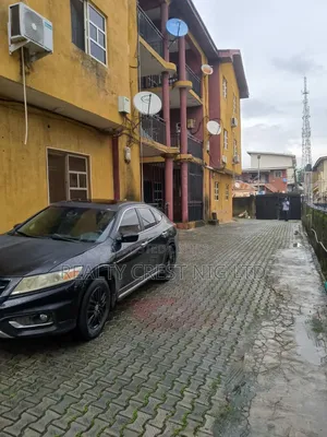 3bdrm Block of Flats in Opebi for sale
