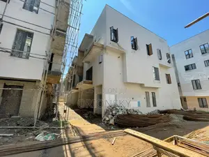 4bdrm Duplex in Adeniyi Jones for sale