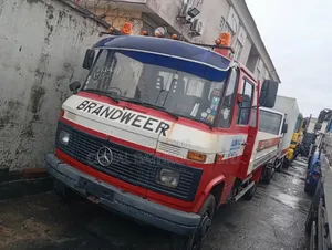 Mercedes 608 Pick Up