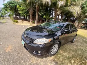 Toyota Corolla 2010 Black