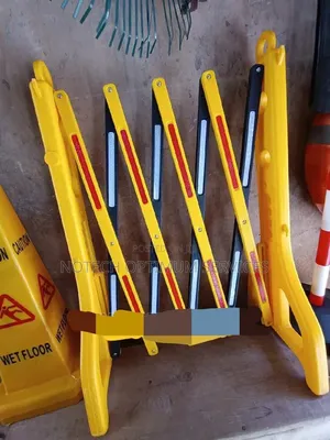 Expandable Safety Barrier