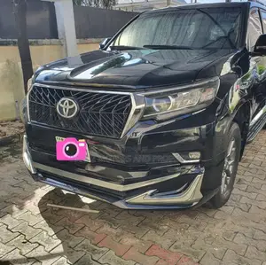 Toyota Land Cruiser Prado 2012 Black
