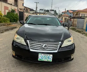Lexus ES 2012 Black