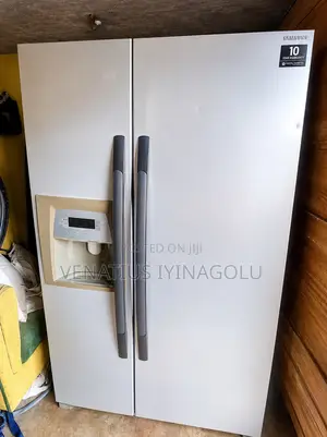 Double Door Samsung Fridge Ice Make Clean Used.