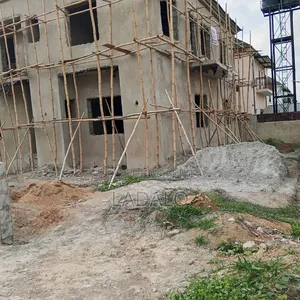 4bdrm Duplex in Riverpark Estate, Lugbe District for sale