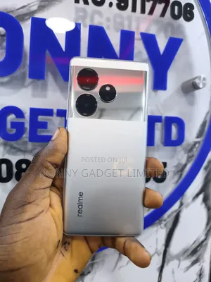 Realme GT 6 512 GB Silver
