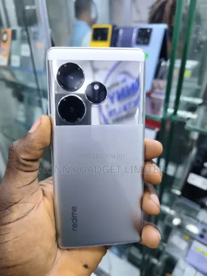 Realme GT 6 512 GB Silver